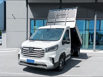 Maxus deliver 9