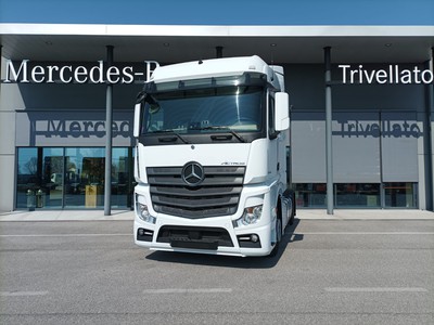 Mercedes Actros