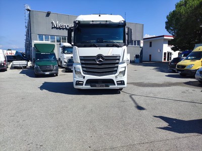 Mercedes Actros