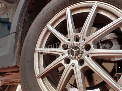 Mercedes GLA - foto 48