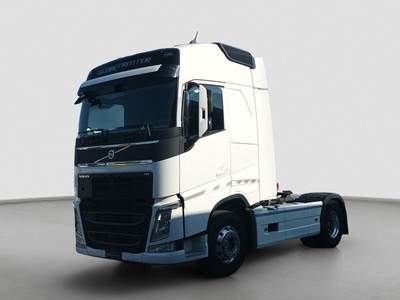 Volvo 400