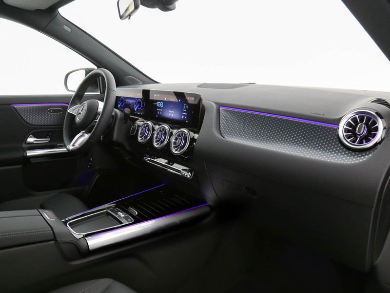 Mercedes EQA 250+ Progressive elettrica nero