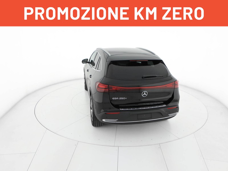 Mercedes EQA 250+ Progressive Advanced elettrica nero