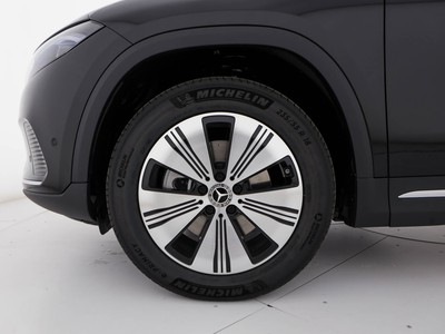 Mercedes EQA - foto 20