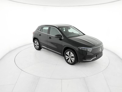Mercedes EQA - foto 5