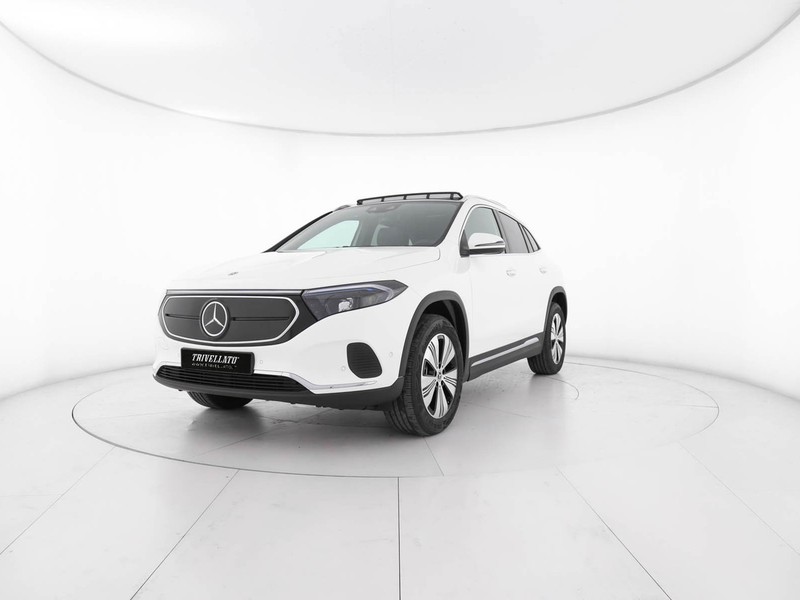 Mercedes EQA 250+ sport plus elettrica bianco