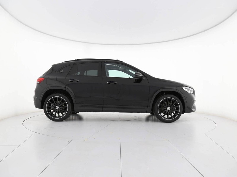 Mercedes GLA 250 e phev (eq-power) premium auto ibrido nero