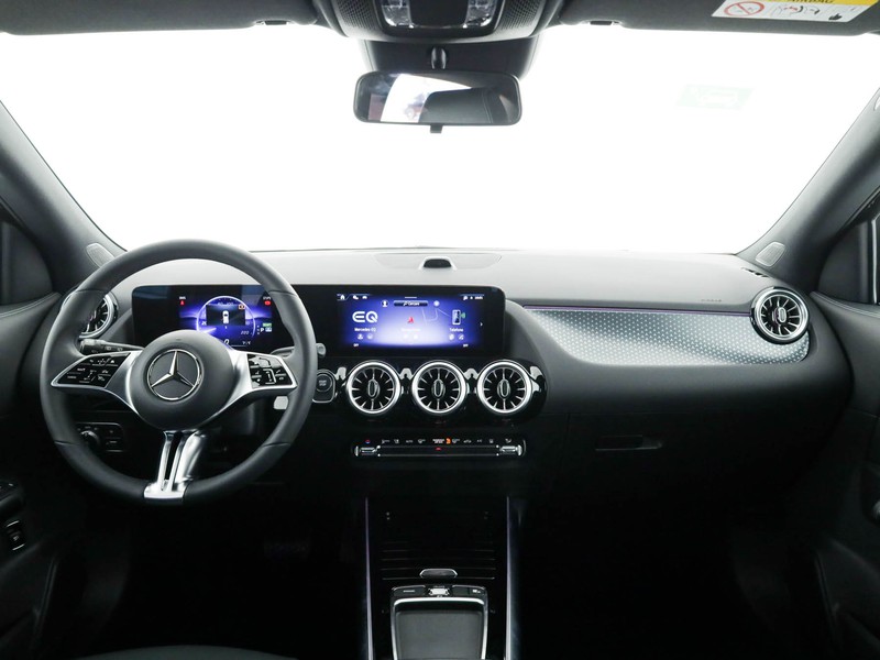 Mercedes EQA 250+ Progressive elettrica nero