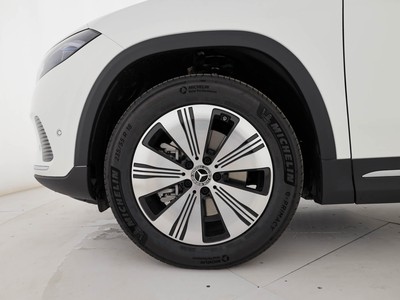 Mercedes EQA - foto 6