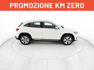 Mercedes EQA - foto 8