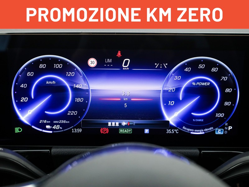 Mercedes EQA 300 Progressive Advanced 4matic elettrica grigio