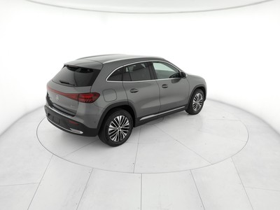Mercedes EQA - foto 4