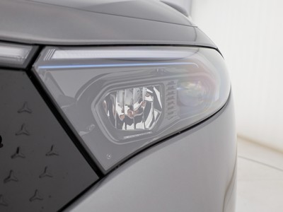 Mercedes EQA - foto 5