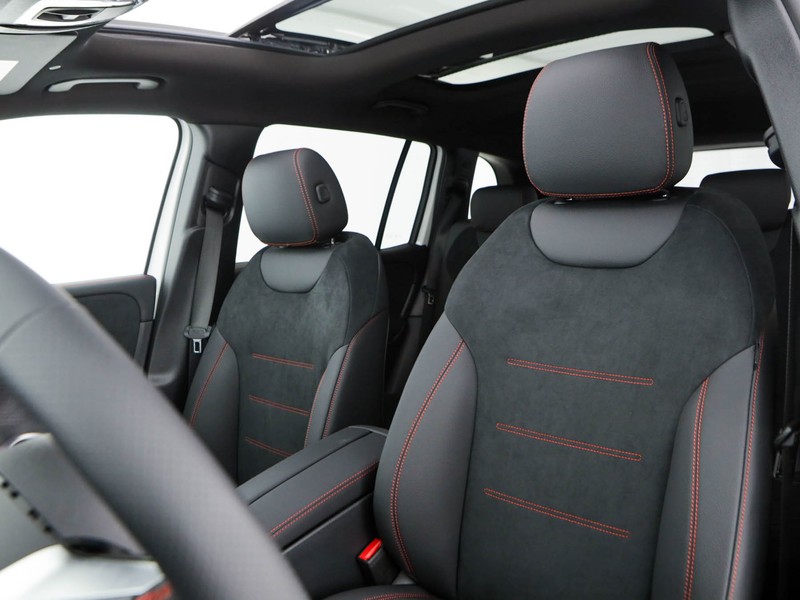 Mercedes GLB 180 d AMG Line Premium Plus auto diesel nero