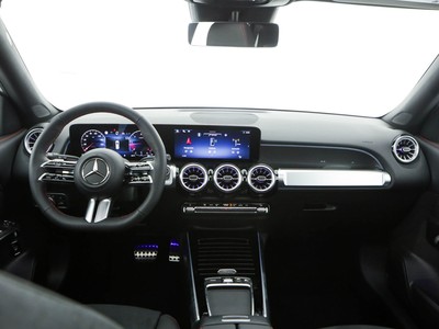 Mercedes GLB - foto 12