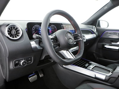Mercedes GLB - foto 10