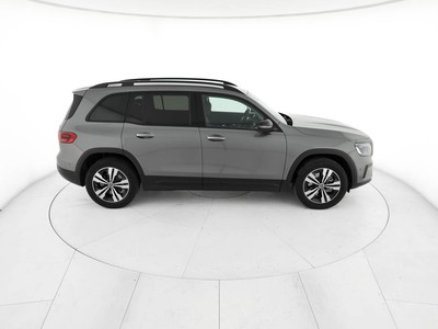 Mercedes GLB - foto 8