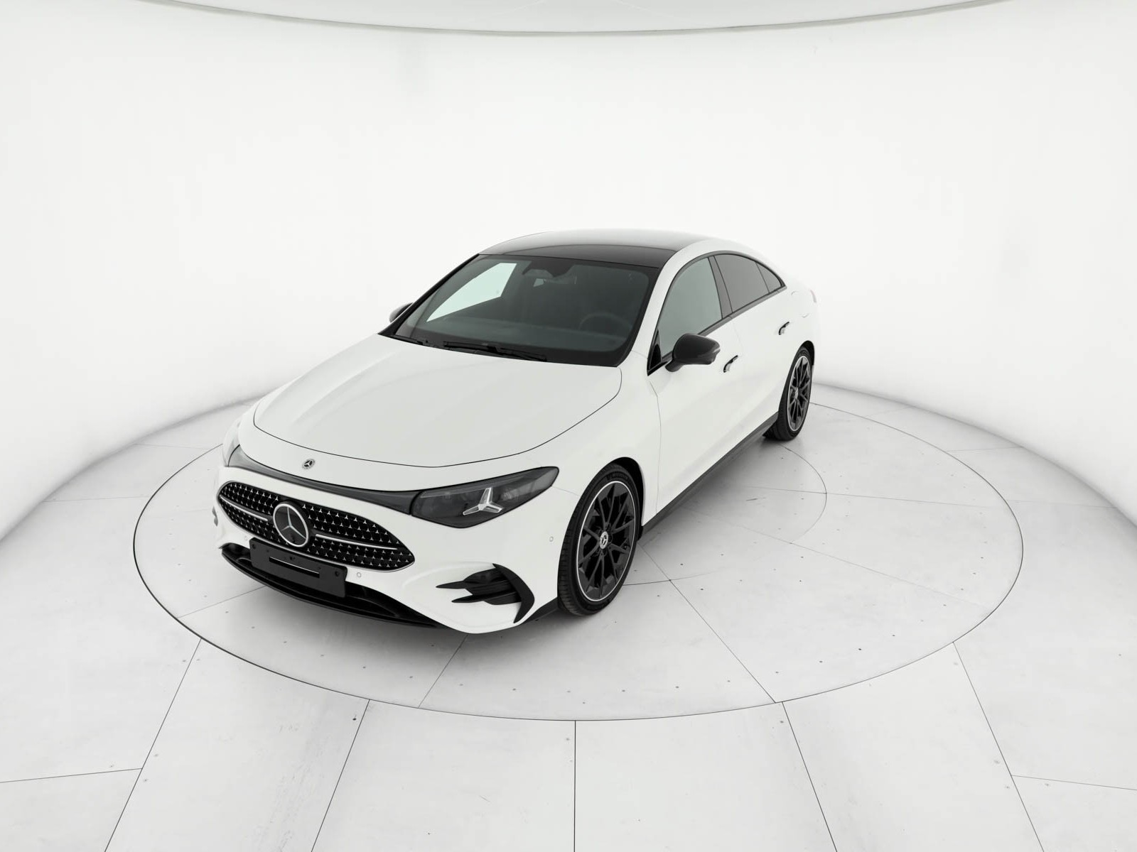 Mercedes CLA Coupè - foto principale