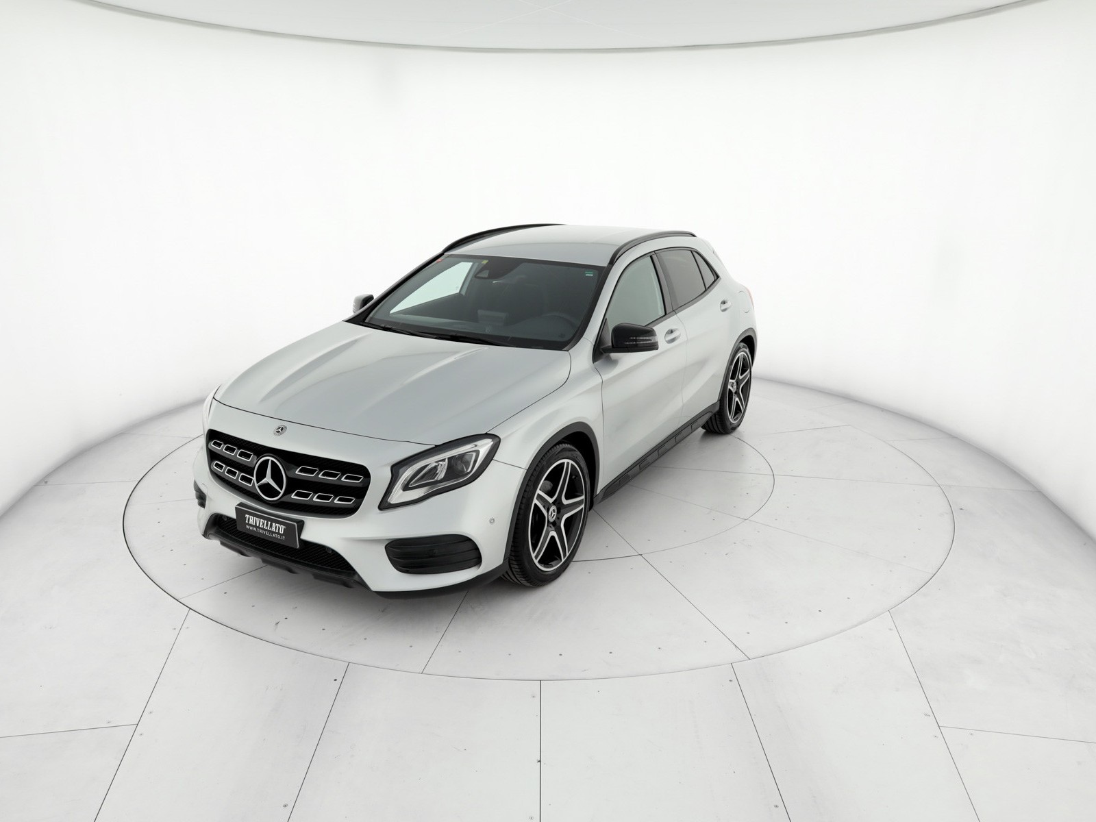 Mercedes GLA - foto principale