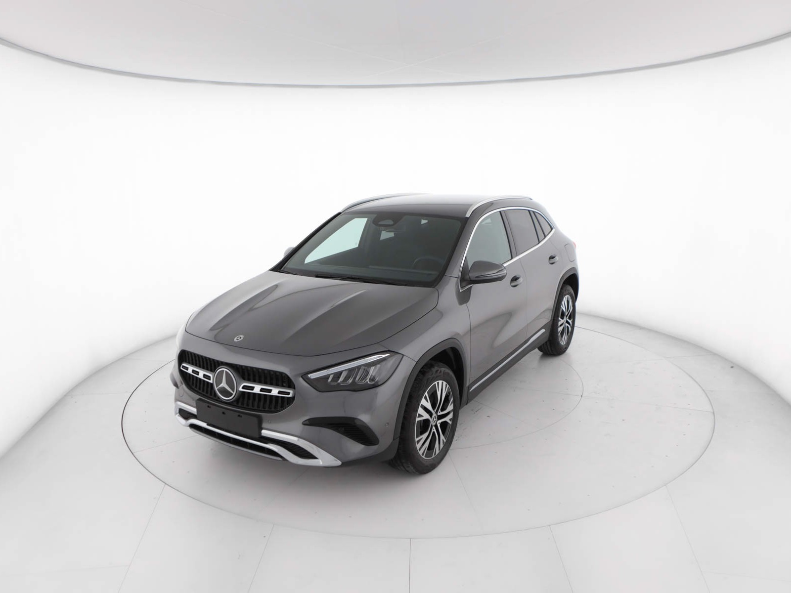 Mercedes GLA - foto principale