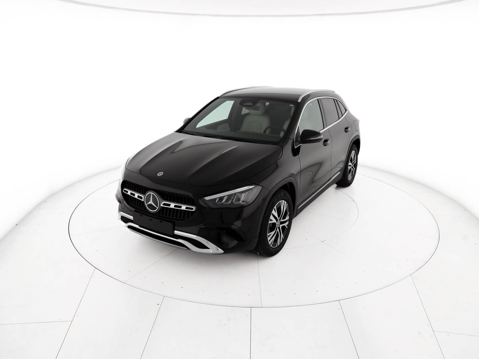 Mercedes GLA - foto principale