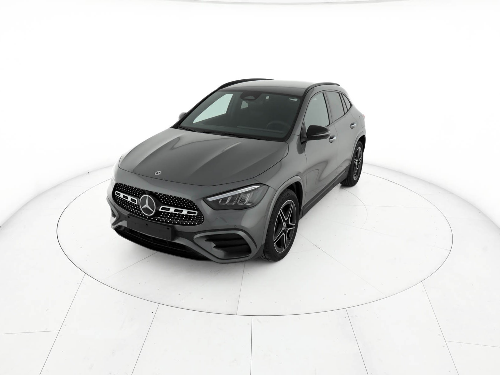 Mercedes GLA - foto principale