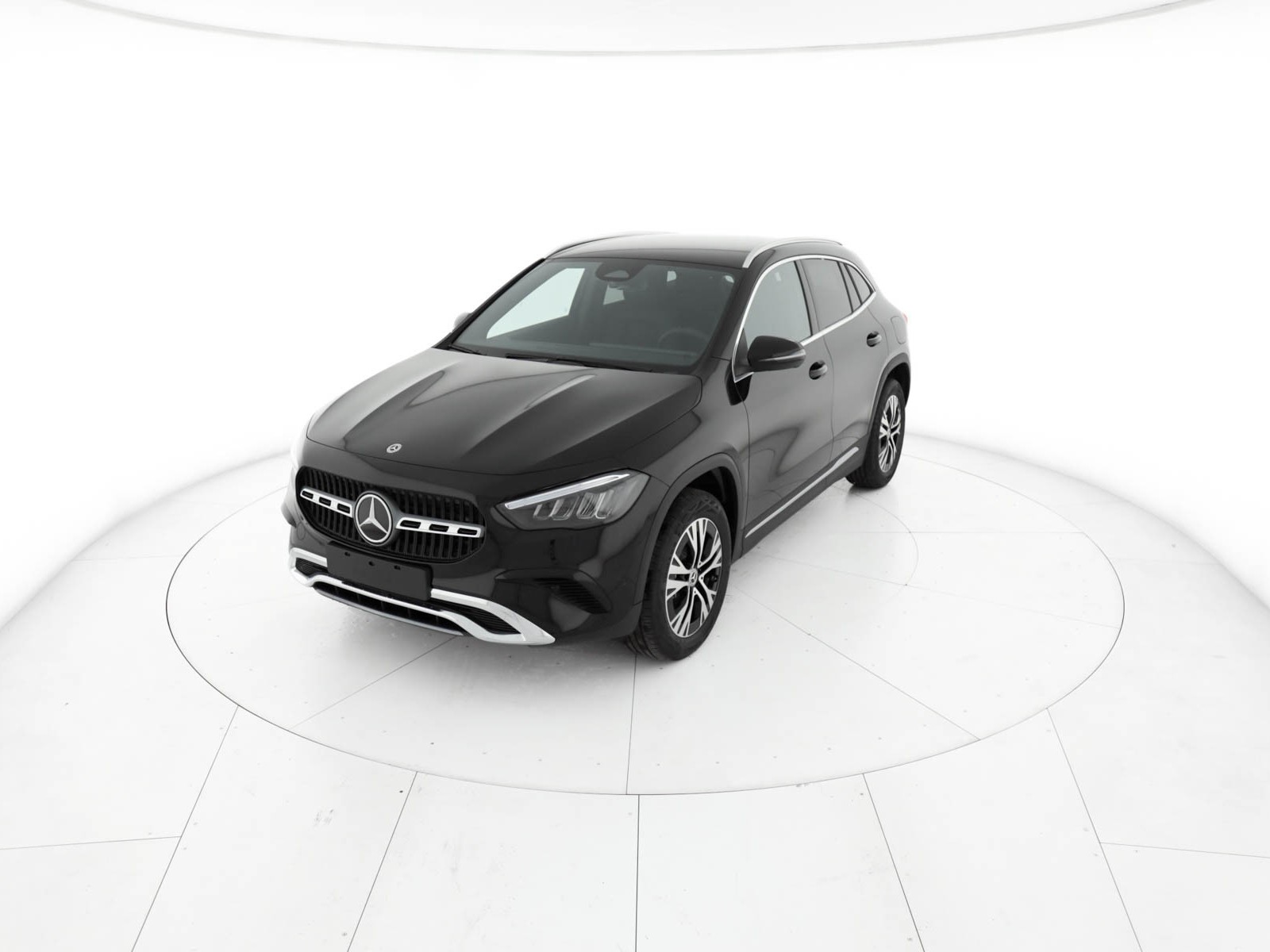 Mercedes GLA - foto principale