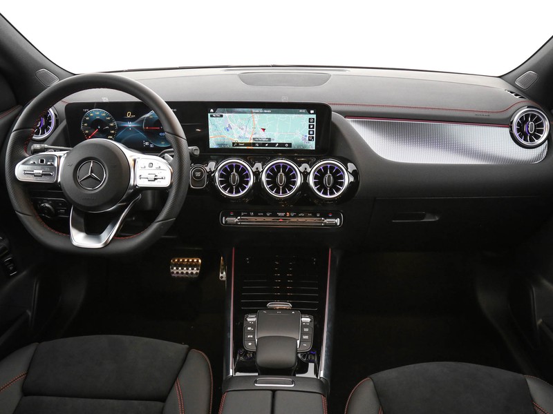 Mercedes EQA 300 premium 4matic