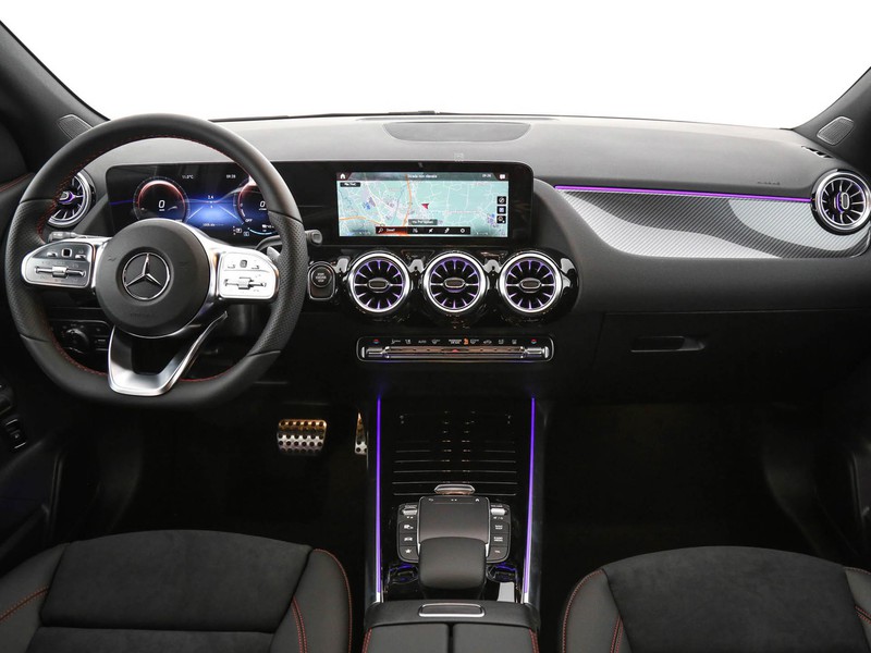 Mercedes GLA 180 d premium auto diesel nero