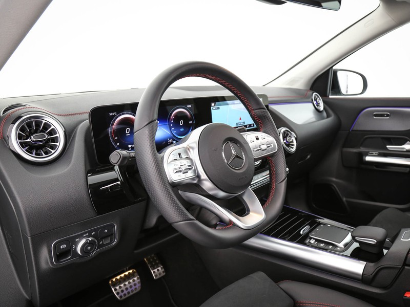Mercedes EQA 250 premium plus elettrica argento