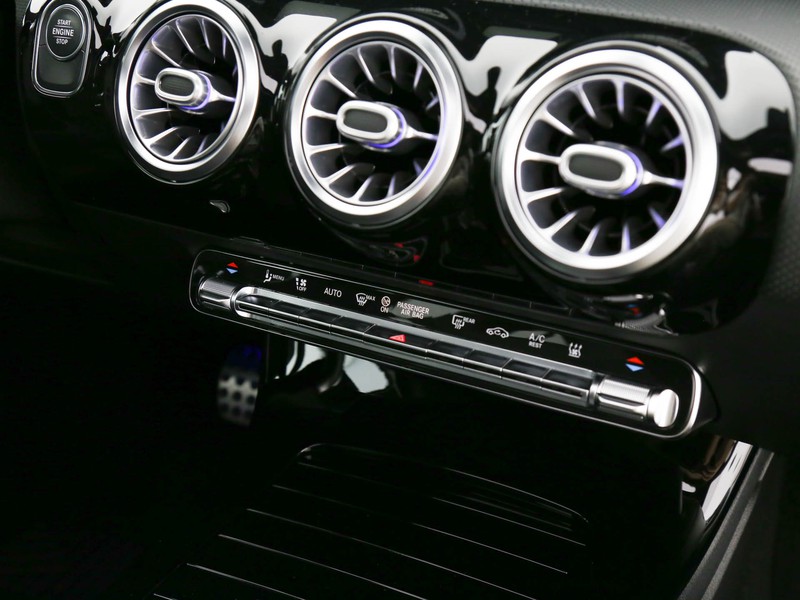 Mercedes Classe A A 250 e EQ-POWER Automatic ibrido nero