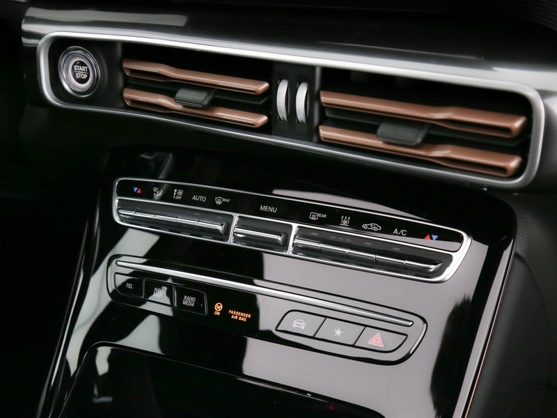 Mercedes EQC 400 masterclass 4matic elettrica grigio