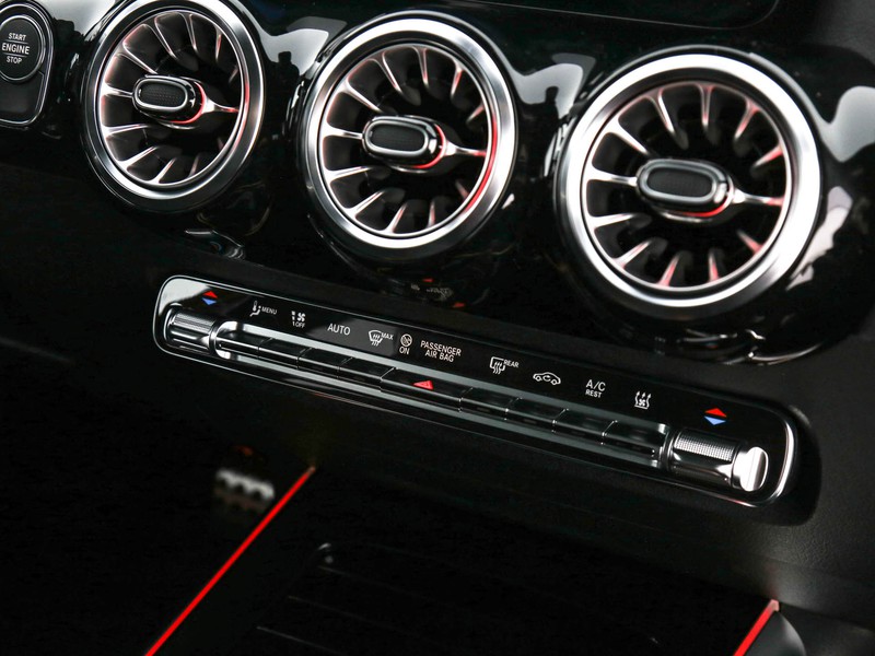 Mercedes GLA 250 e phev (eq-power) premium auto ibrido rosso