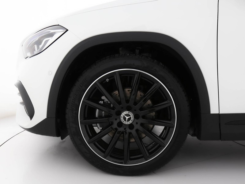 Mercedes GLA 250 e phev (eq-power) premium auto ibrido bianco