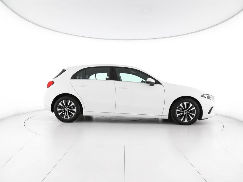 Mercedes Classe A 180 d business auto diesel bianco