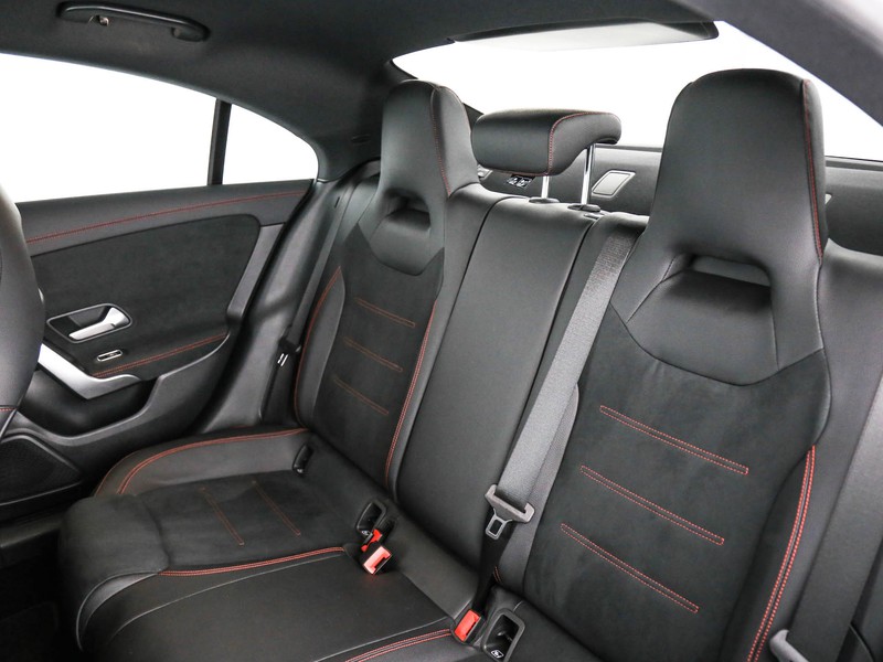 Mercedes CLA Coupè coupe 180 d premium auto diesel nero