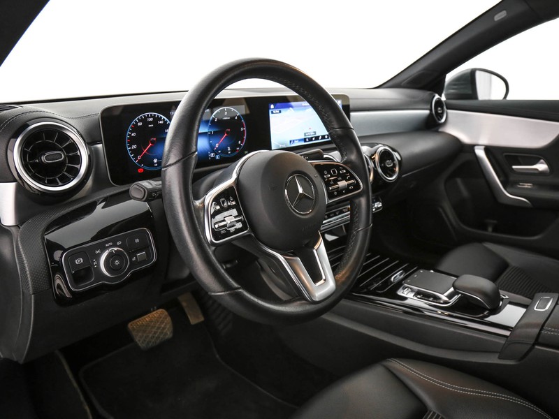 Mercedes CLA Coupè coupe 180 d sport auto diesel grigio