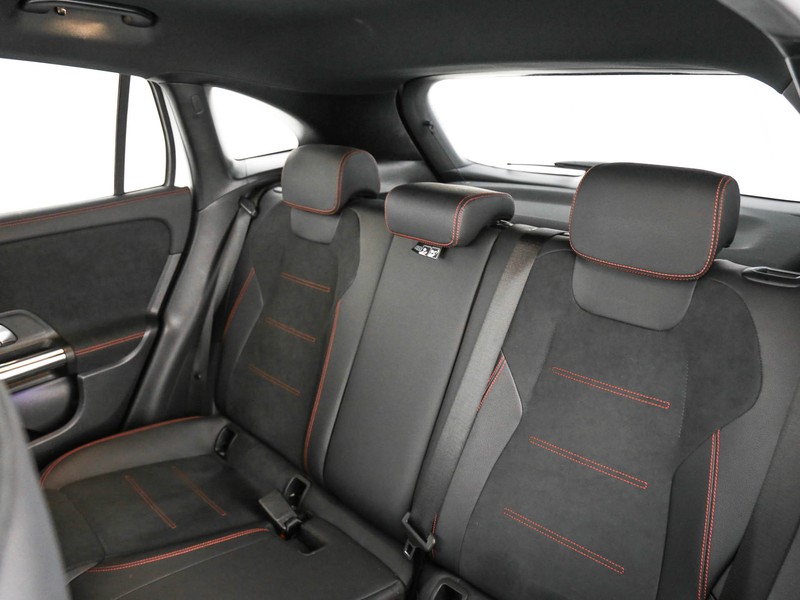 Mercedes GLA 250 e phev (eq-power) premium auto ibrido bianco