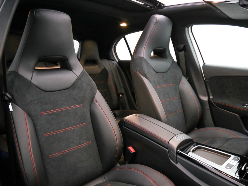 Mercedes Classe A 180 d advanced plus amg line auto diesel bianco
