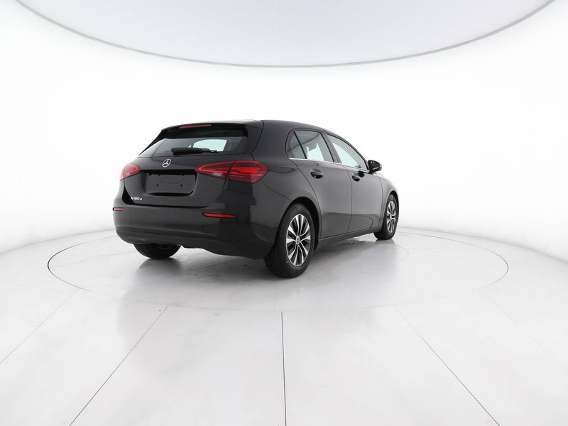 Mercedes Classe A 180 d executive auto diesel nero