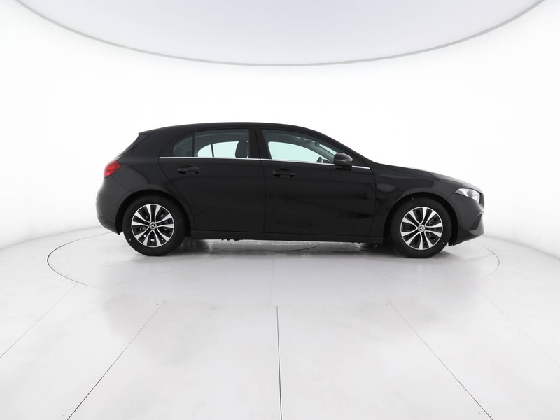 Mercedes Classe A 180 d executive auto diesel nero