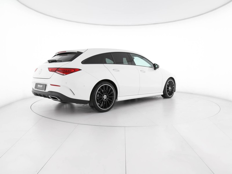 Mercedes CLA Shooting Brake  200 d premium auto diesel bianco