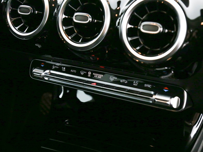 Mercedes CLA Shooting Brake  180 d sport auto