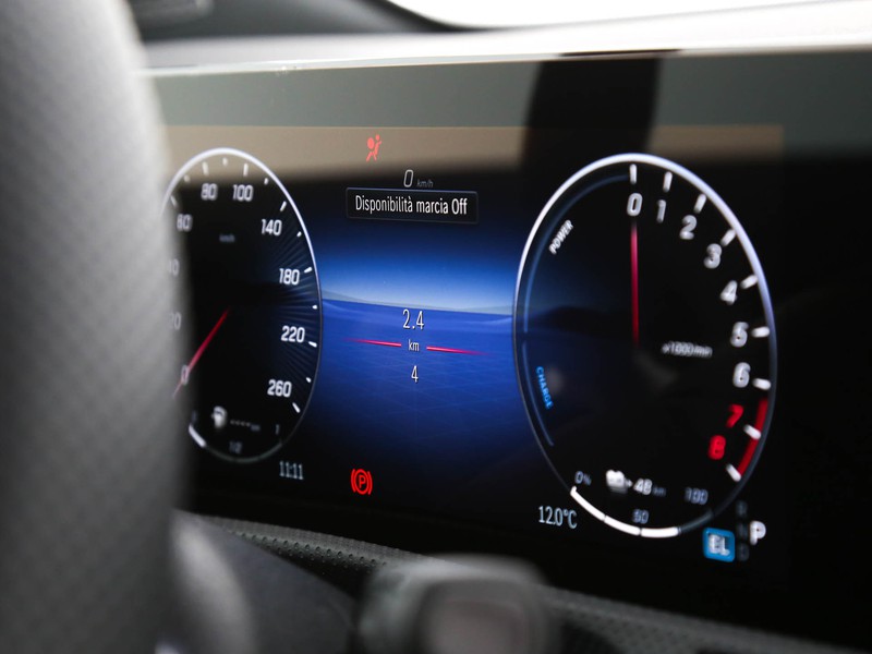Mercedes Classe A 250 e phev advanced plus amg line auto