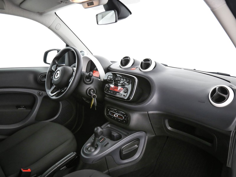 Smart Fortwo eq youngster my19 elettrica bianco
