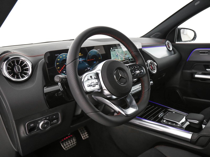 Mercedes EQA 300 premium 4matic