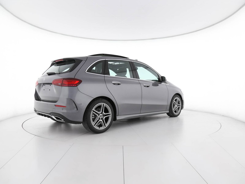 Mercedes Classe B 180 premium amg line auto benzina grigio