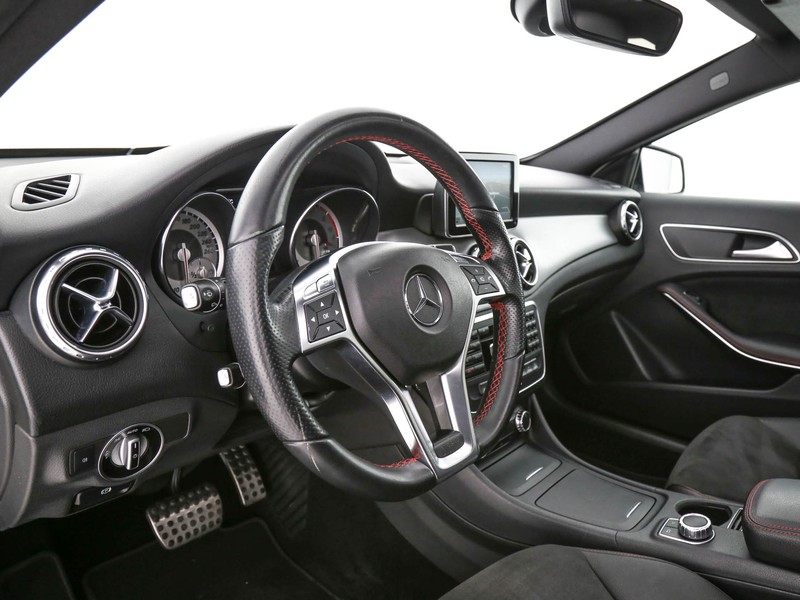 Mercedes GLA 220 CDI Automatic 4Matic Premium diesel bianco