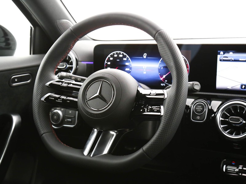 Mercedes Classe A 180 d advanced plus amg line auto diesel grigio