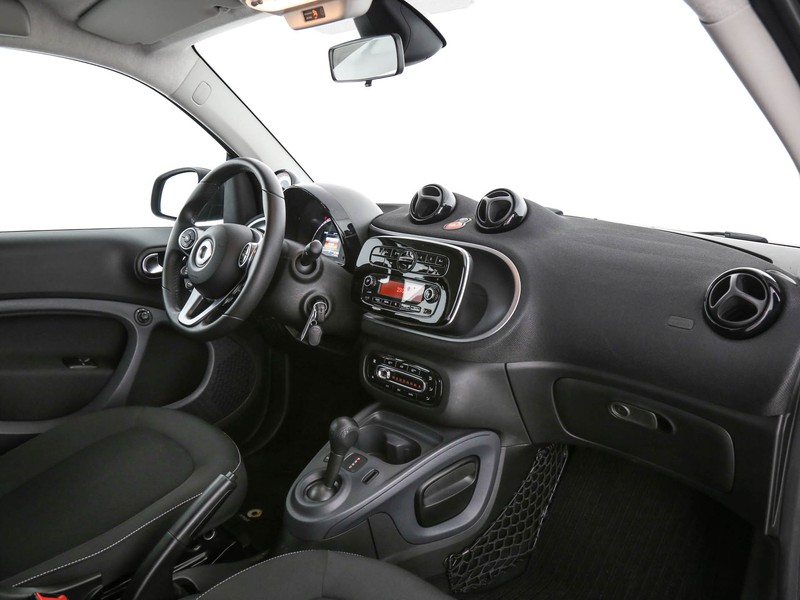 Smart Fortwo eq passion 4,6kw